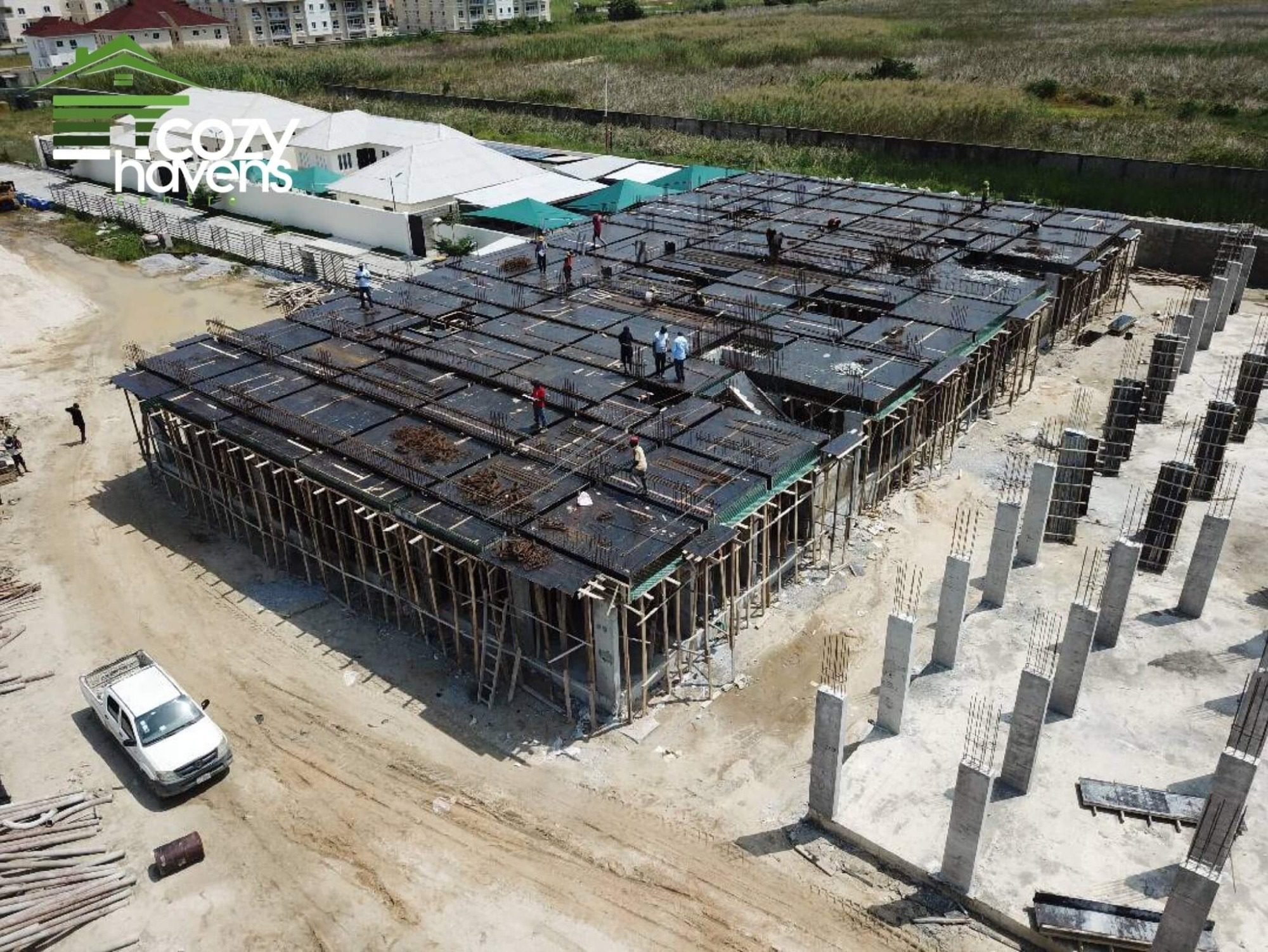 Northern-Foreshore-Waterfront-Chevron-Drive-Lekki-.-Cozy-Havens-Centre.-1-scaled